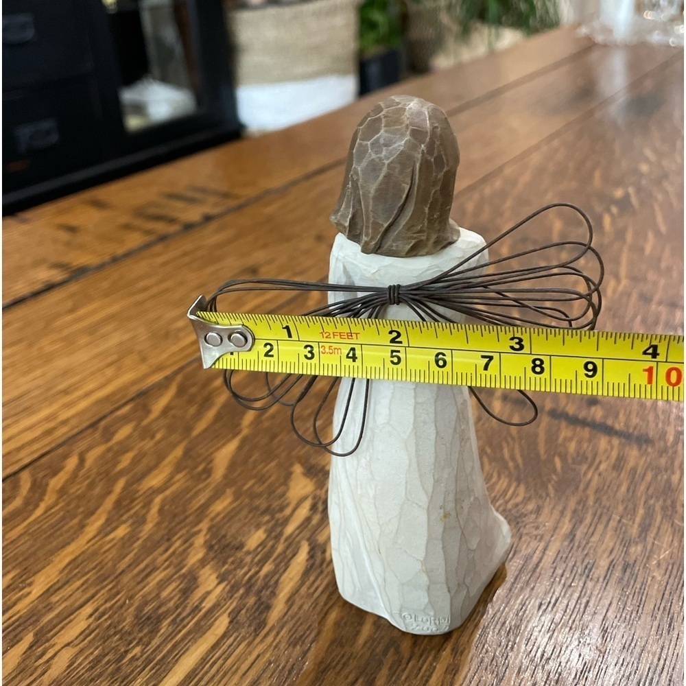 Willow Tree - Angel of the Garden Figurine - Picture 5 of 7